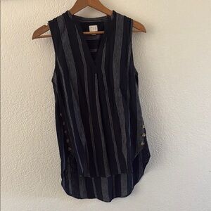Sleeveless Striped Black Top